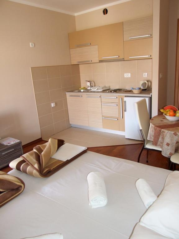 Apartments Oaza 2 Petrovac Buitenkant foto