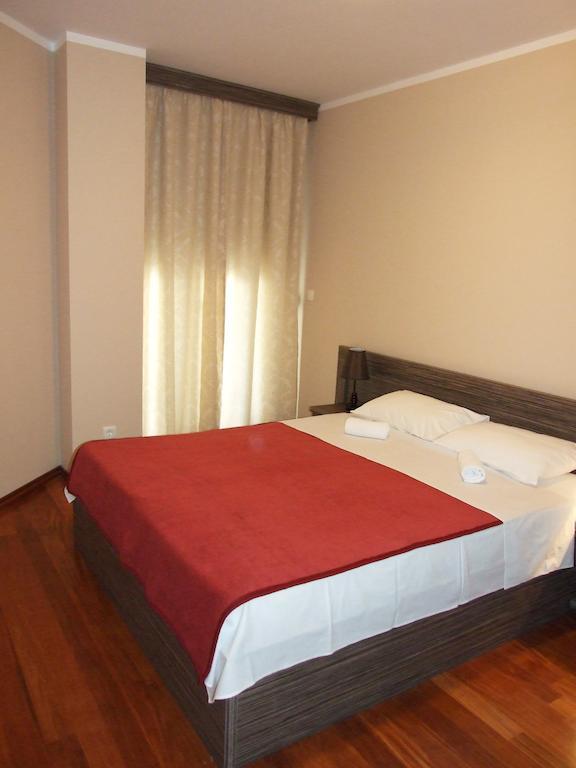 Apartments Oaza 2 Petrovac Kamer foto