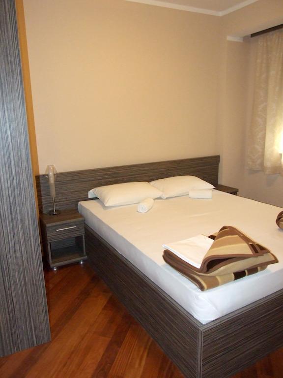 Apartments Oaza 2 Petrovac Kamer foto